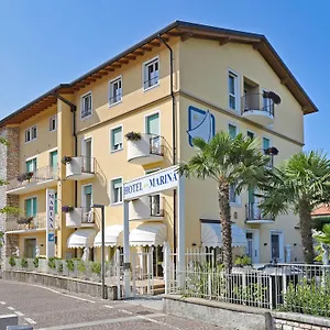 https://hotel-marina-bardolino.hotelinveneto.com