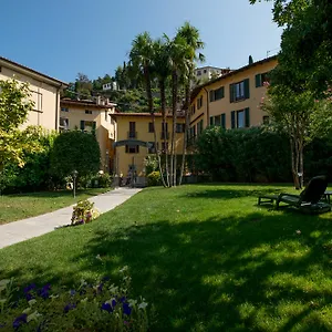 https://residence-la-limonera.it-lombardy.com